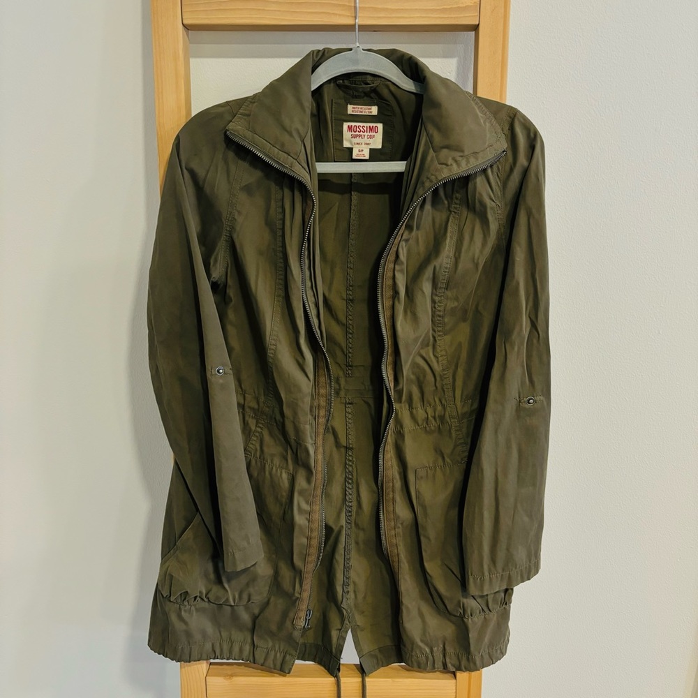 Women’s Green Jacket Water Resistant with Hidden Hood by Mossimo Supply Co.